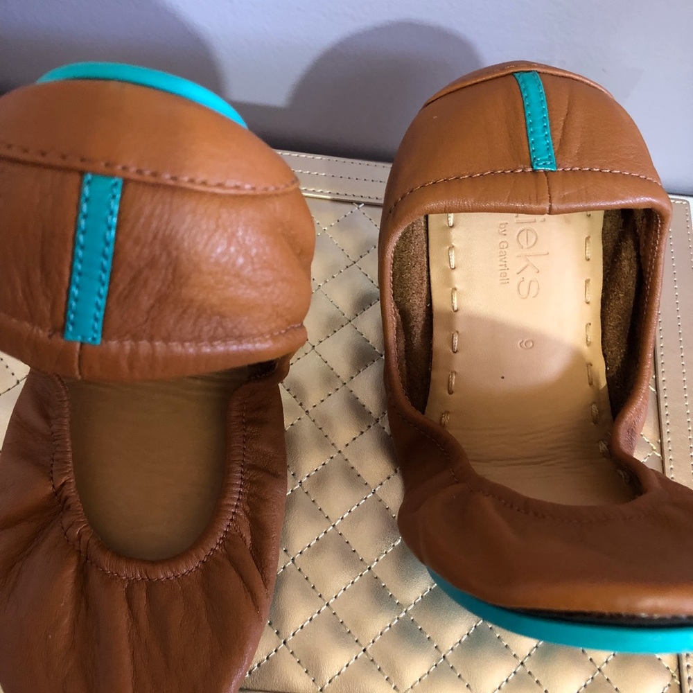 Chestnut Tieks like new condition!